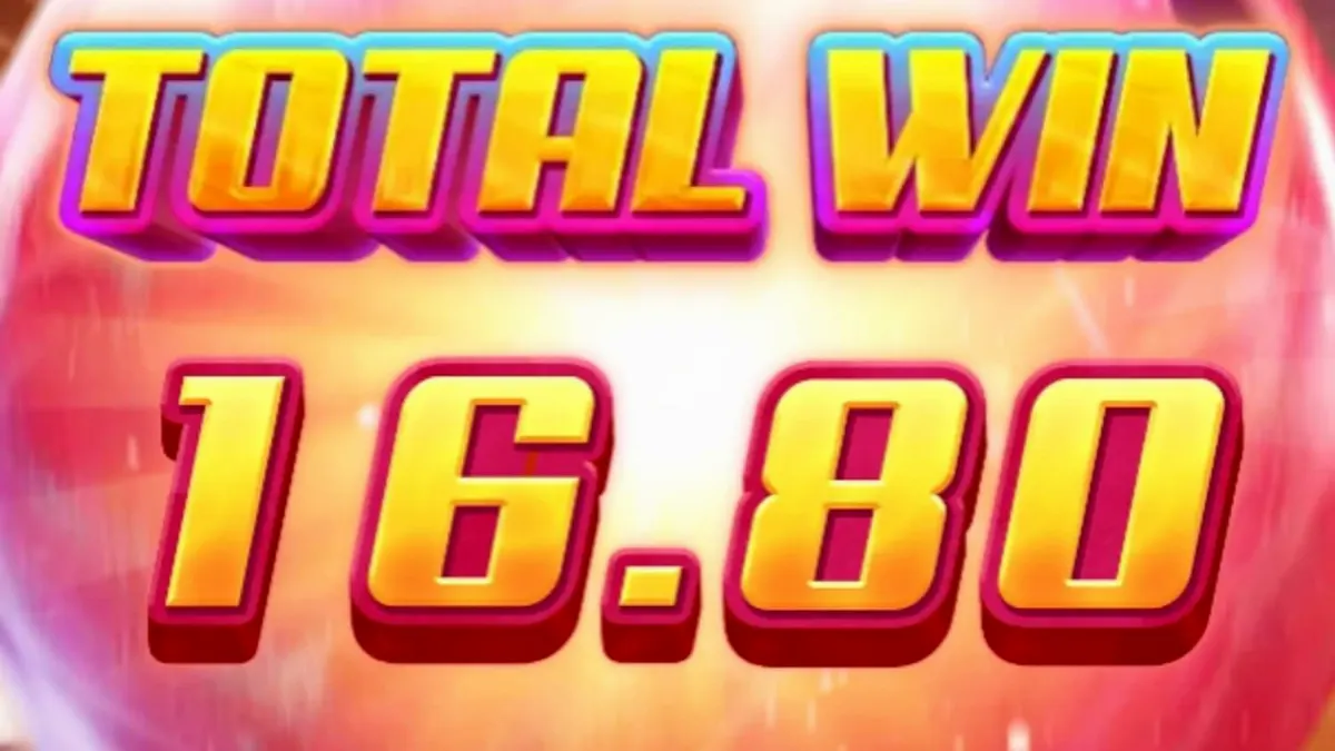 Interface do jogo de slot Perfect Strike com elementos de boliche neon